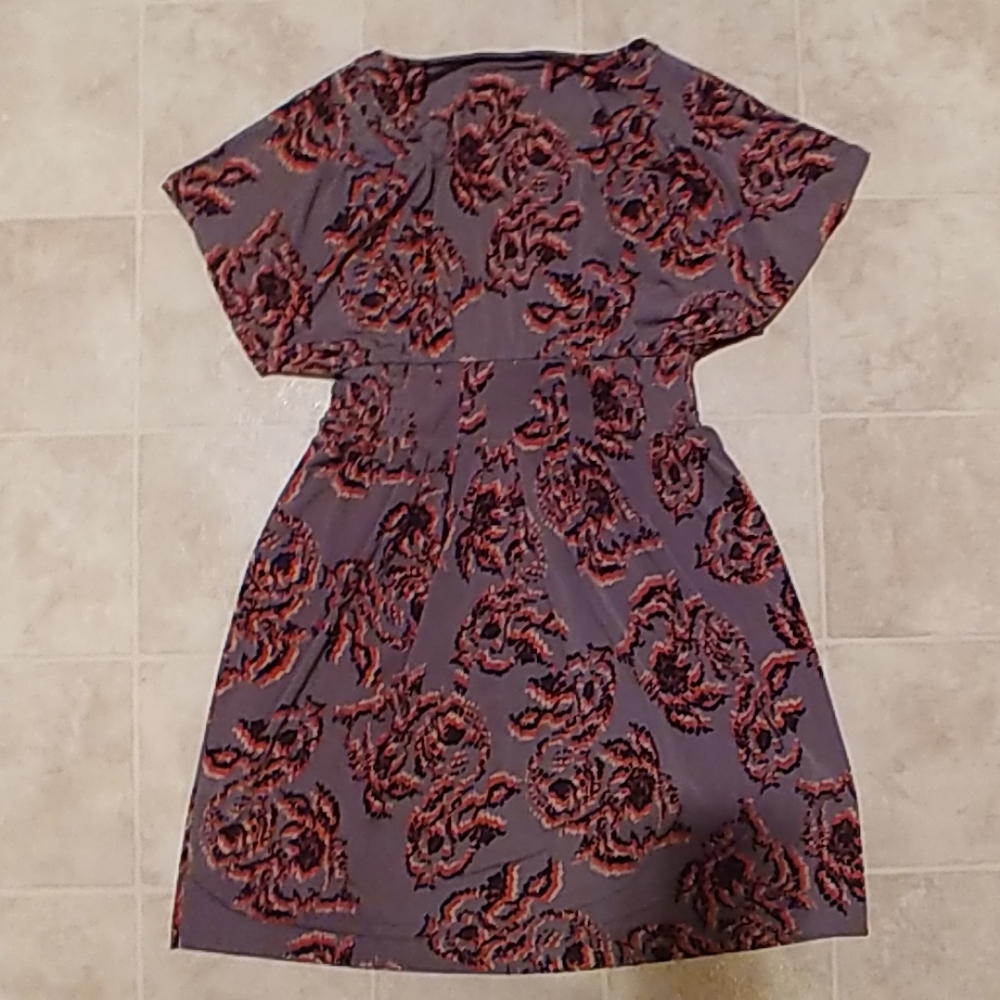 Dress - Picture 4 of 4